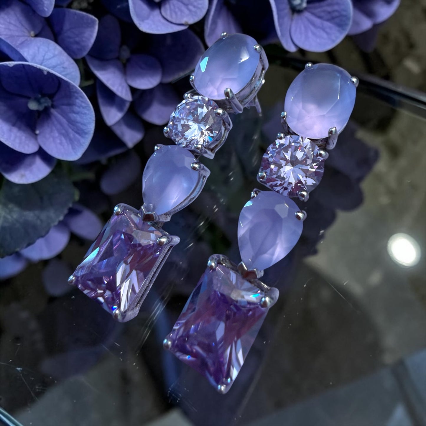 Orecchini in argento 925 e zirconi toni Lavanda, Ottaviani gioielli