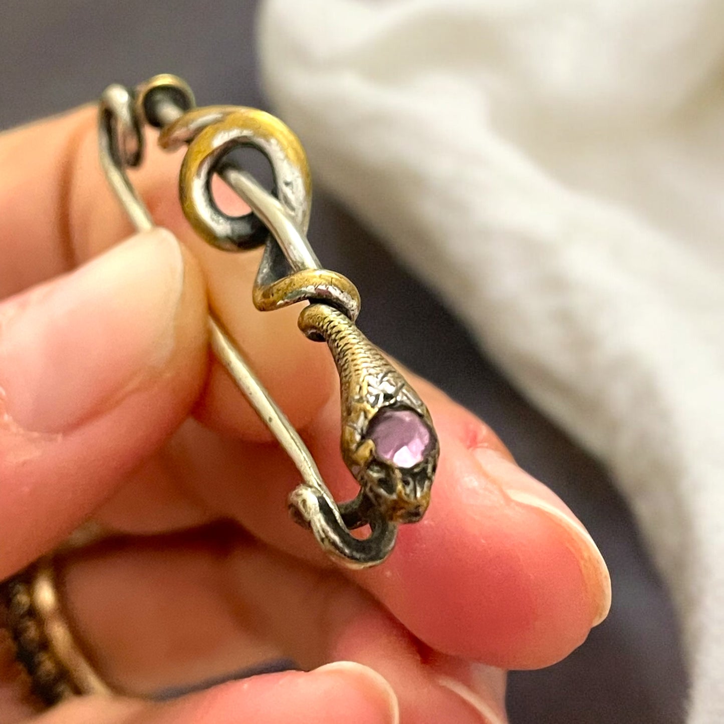 Gioiello liberty argent vermeil, spilla serpente con custodia