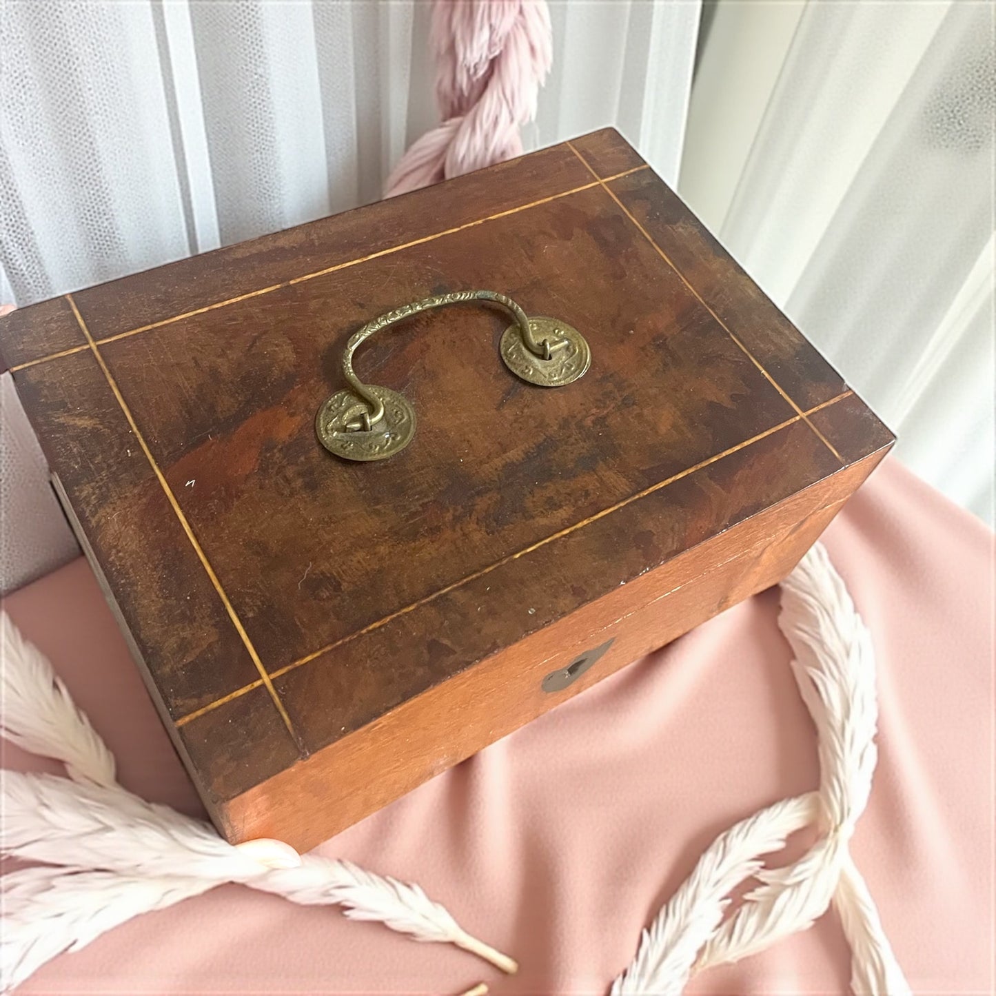 Cofanetto scatola porta gioie fine ‘800 con specchio e rivestimento in verde arsenicale