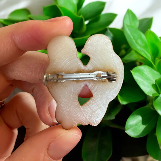 Spilla uccellini in bachelite ambrata, anni ‘40 circa