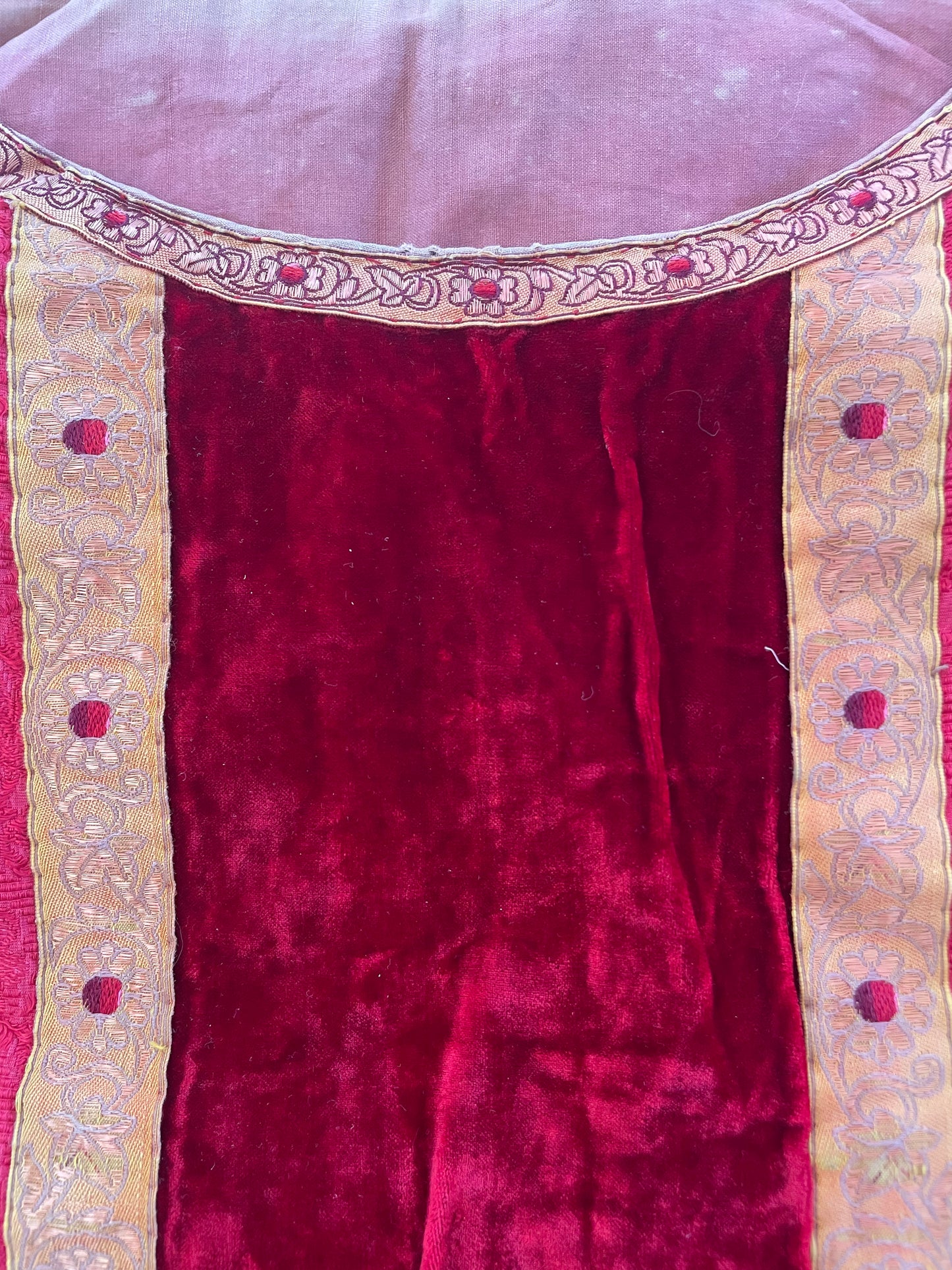Antica pianeta seconda metà ‘800, paramento liturgico damascato