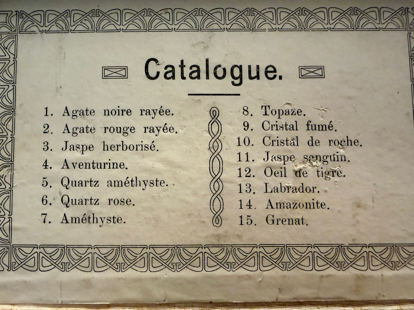 Splendido cofanetto di mineralogia di primo novecento didattico, completo con 15 pezzi