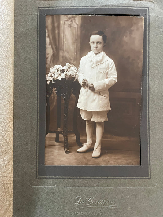 Lotto grandi fotografie ottocentesche americane di cui una funebre