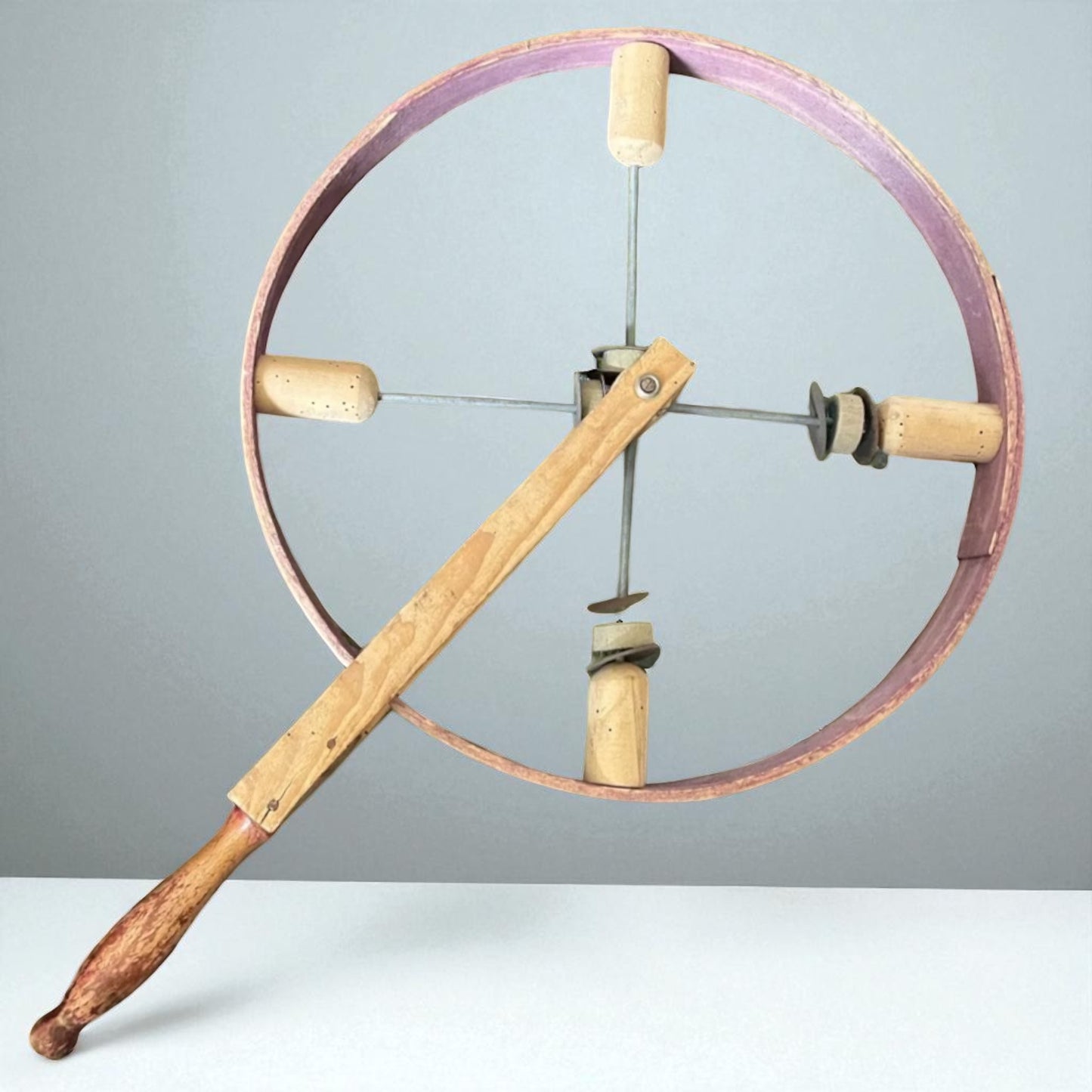 Antica ruota con sonagli, gioco raro prima metà ‘900