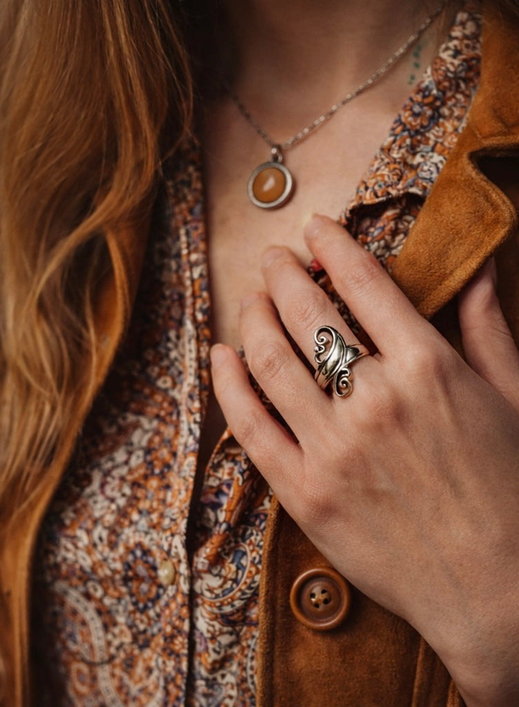 Anello in argento 925 con volute