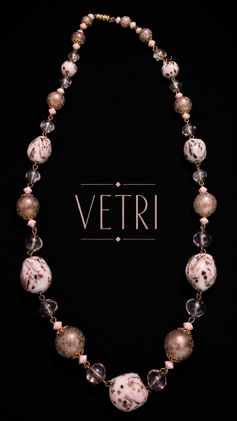 Splendida collana in vetri artistici di Murano palette del rosa, anni ‘50 - ‘60
