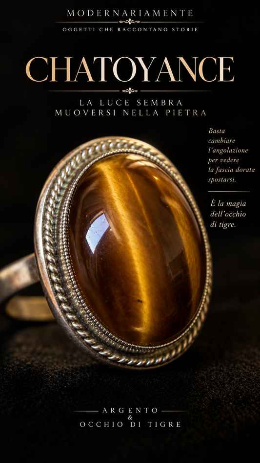 Anello argento con importante cabochon in occhio di tigre 70s e bella chatoyance