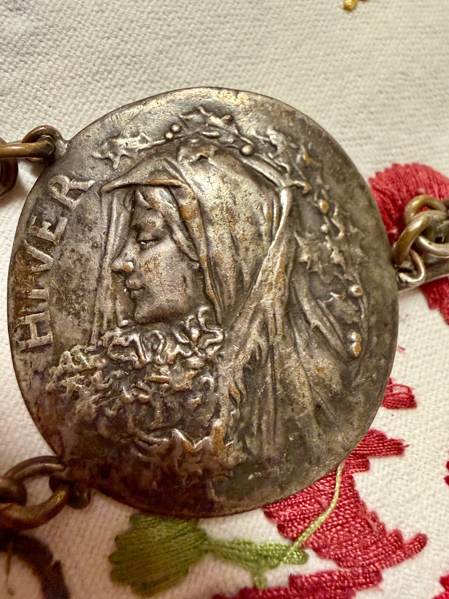 Bracciale allegorico quattro stagioni Art Nouveau, fine ‘800 primo ‘900