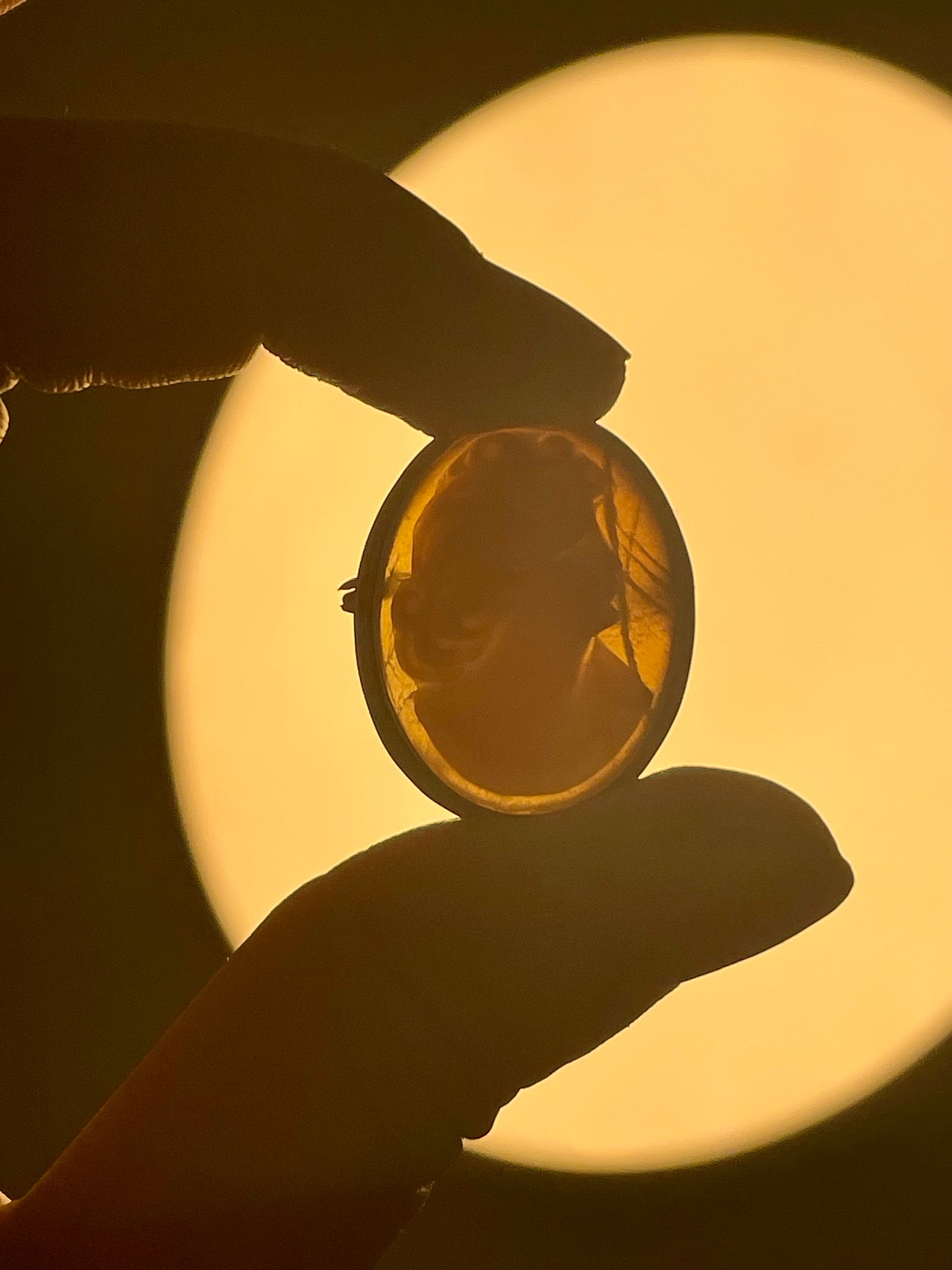 Cammeo antico anni ‘30, ciondolo e spilla, argento titolo 800