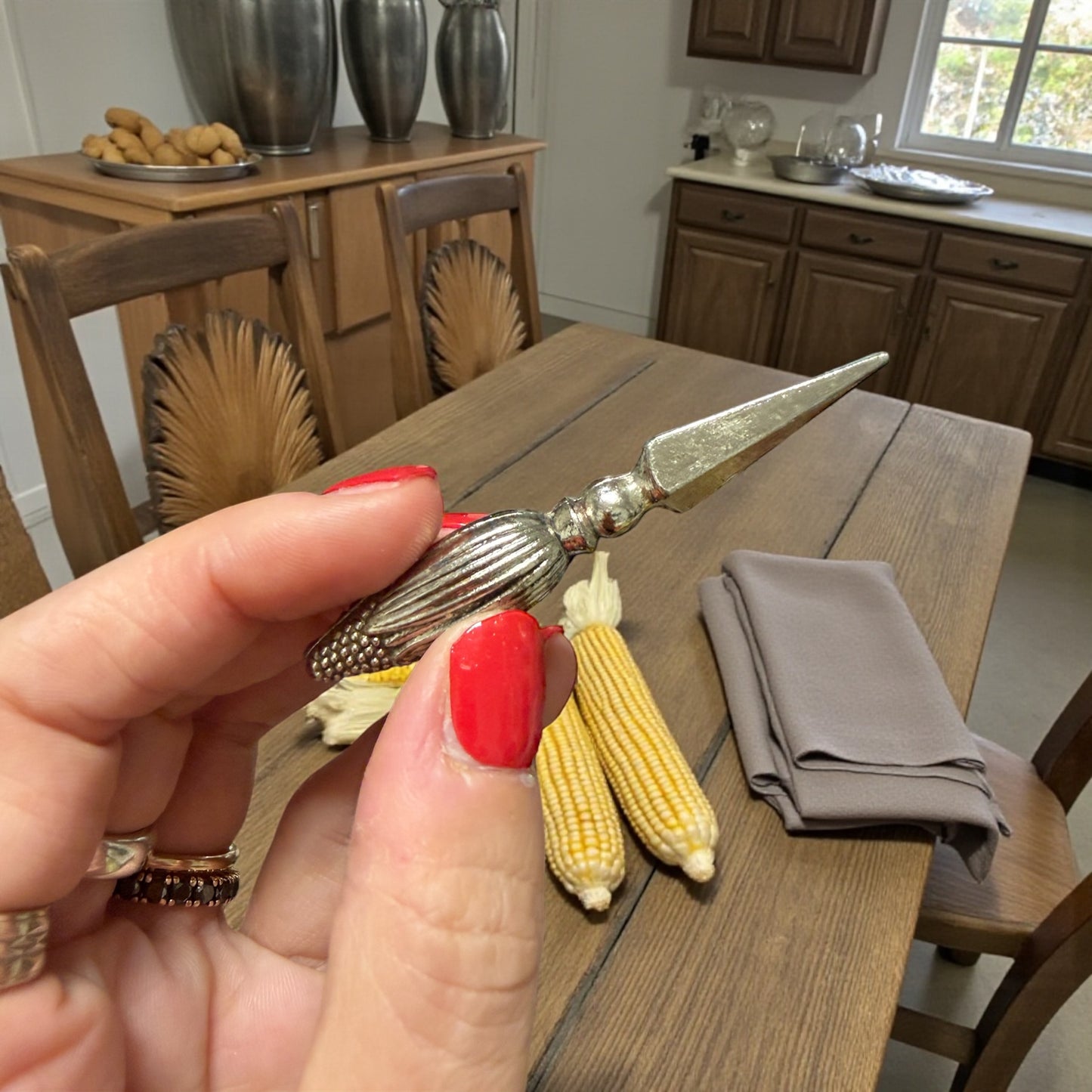 Set di n.4 antichi sgrana mais prima metà ‘900, a guisa di pannocchia, argentati