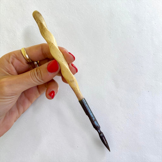 Antico plumier astuccio da scolaro i Gustave, primo ‘900 con utensili e porta pennino in osso
