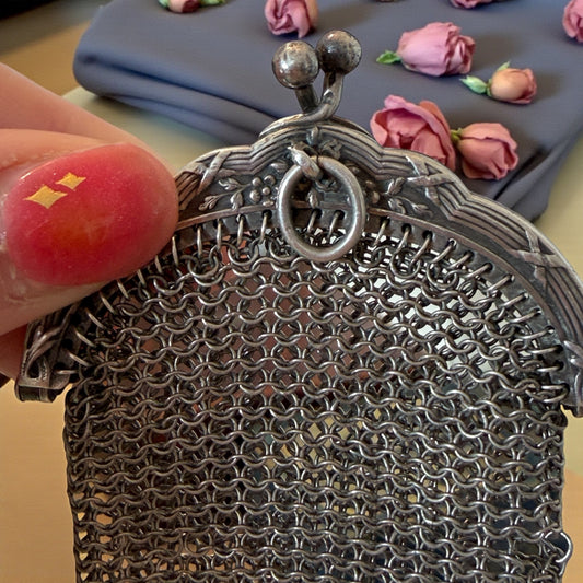 Antico portamonete borsellino da Chatelaine in argento massiccio, fine ‘800