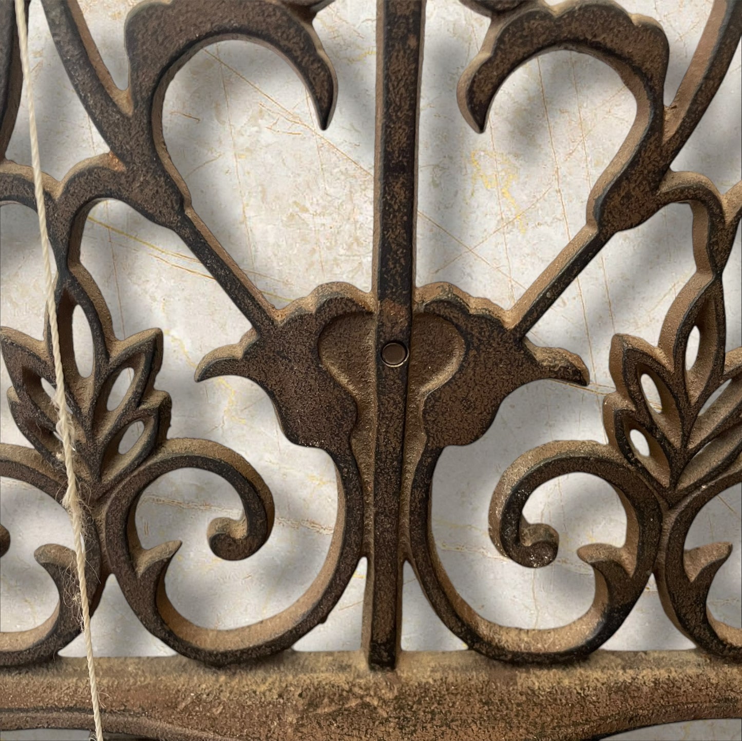 Leggio vintage in ferro regolabile