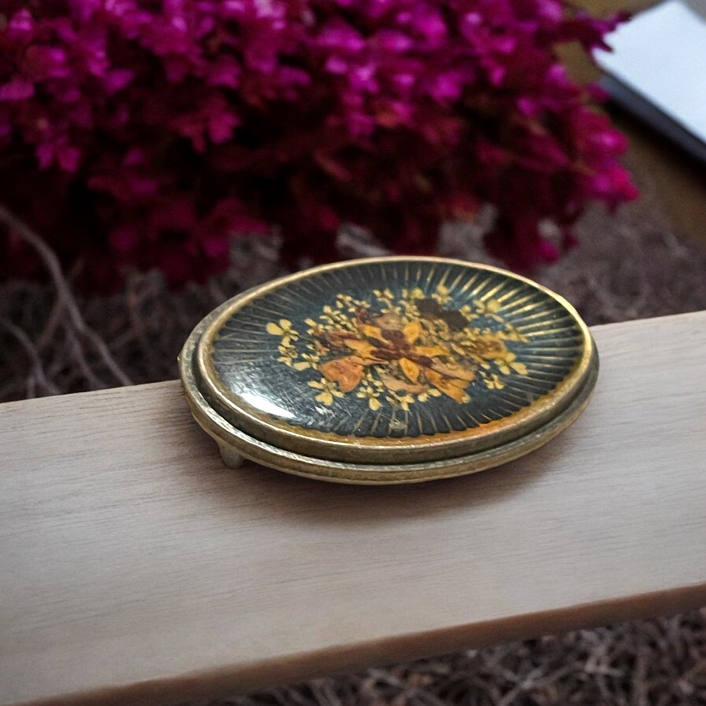 Spilla anni ‘50 con composizione di veri fiori