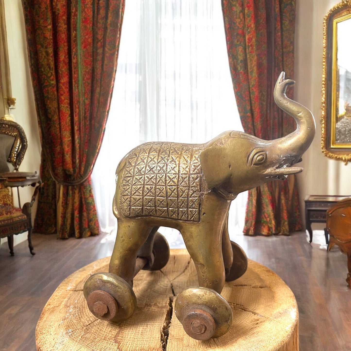 Antico gioco del tempio, elefante in ottone fine ‘800 - primo ‘900