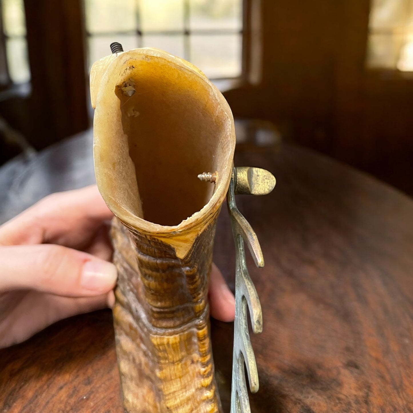 Corno antico di montone lavorato in ottone, primo ‘900