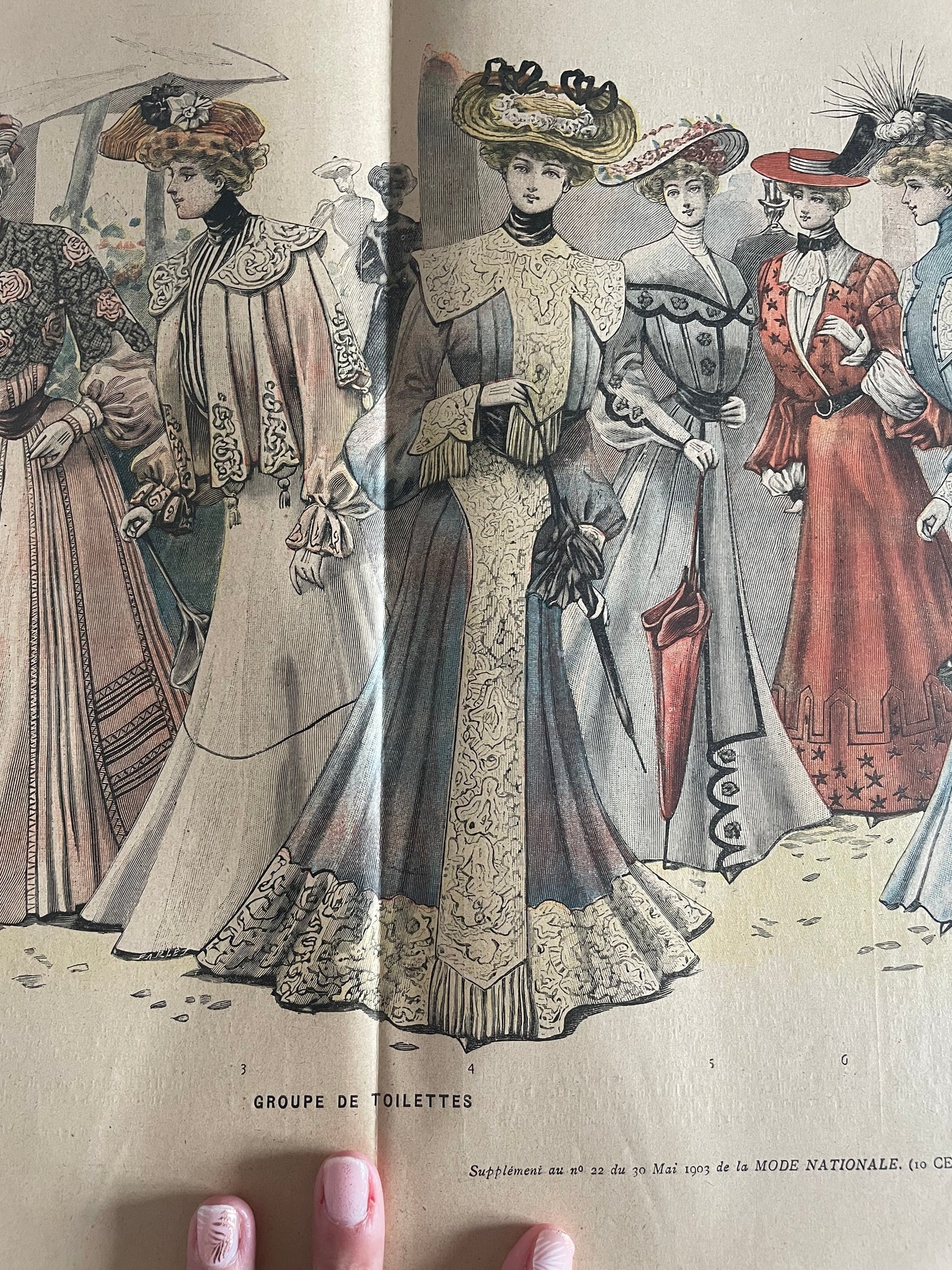 Lotto tavole figurini moda La Mode Nationale, 1903, 3 bozzetti singoli ed uno doppio