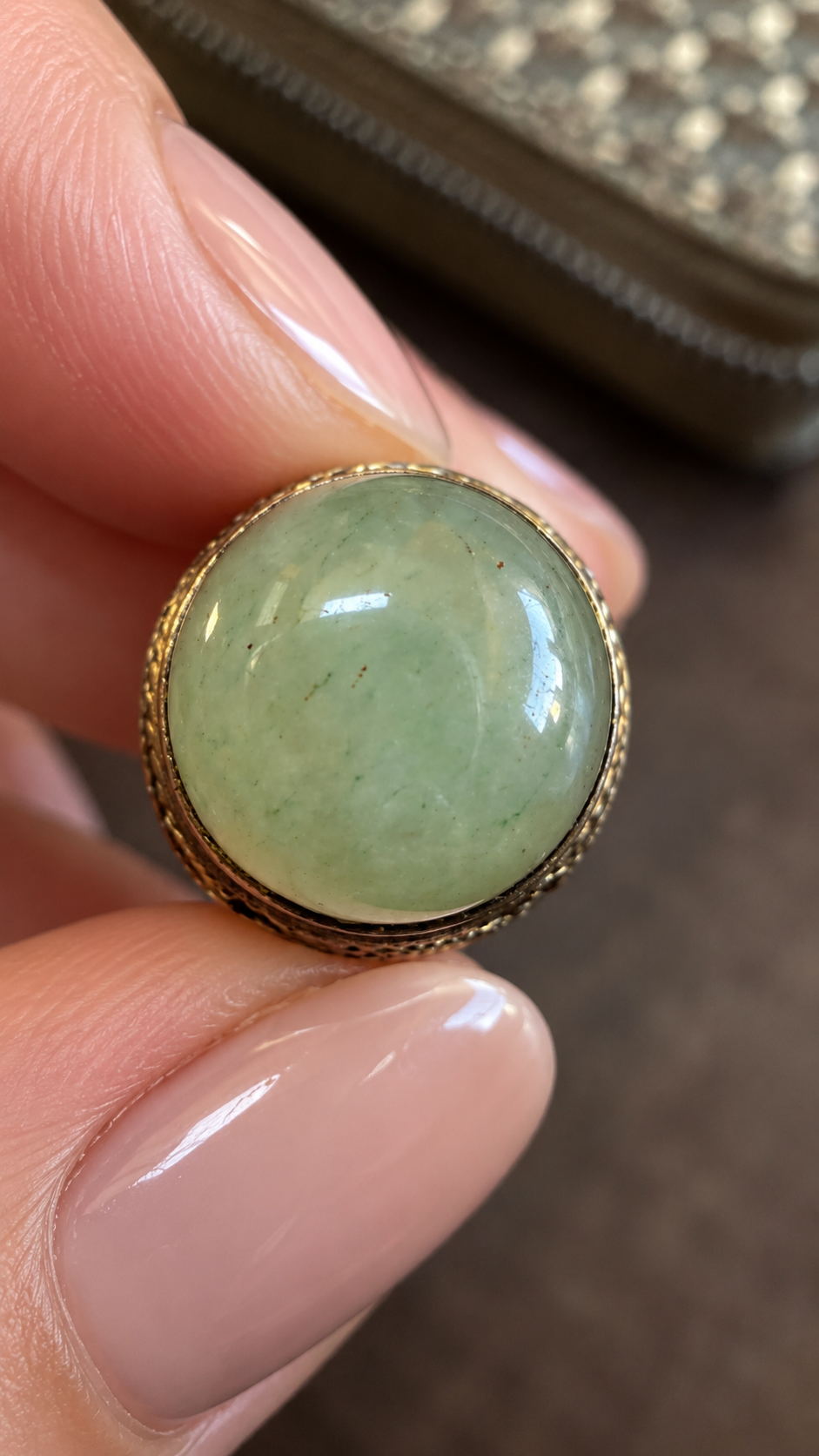 Pendente ciondolo gioiello argento dorato con smalto policromi e giada, stile Uova di Fabergé