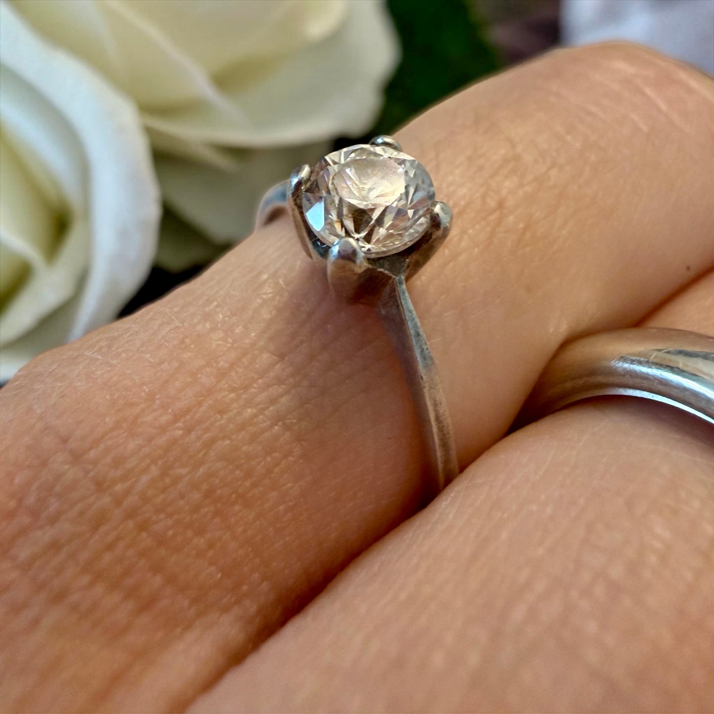 Anello argento 835 con solitario zirconia, anni ‘50 ca