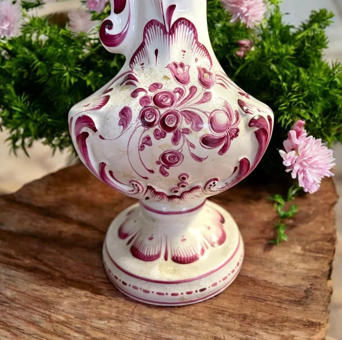Antico versatoio liberty primo ‘900 riccamente decorato