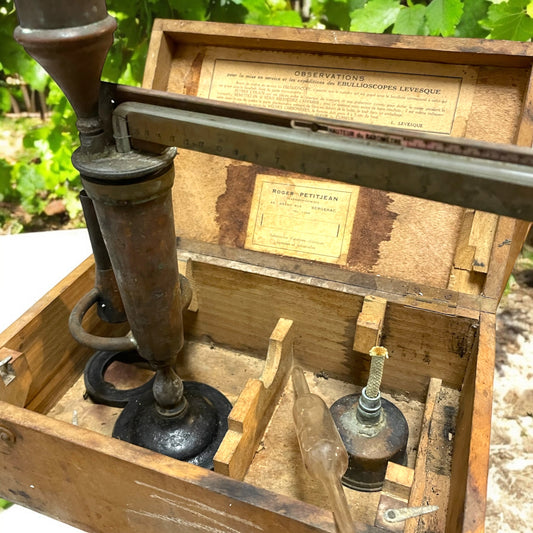 Ebulliometro antico anni ‘20 Levesque da museo