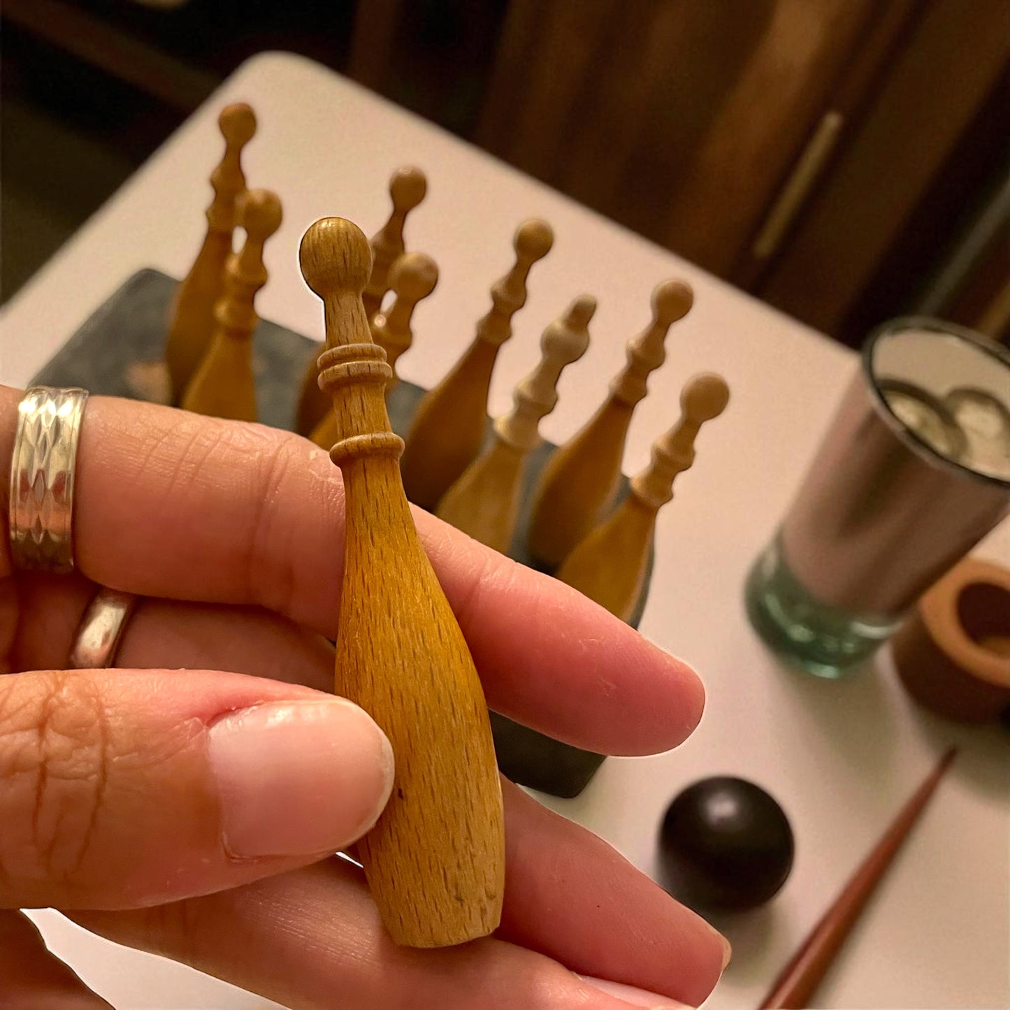 Tischkegelspiel fine ‘800, gioco di birilli da tavolo