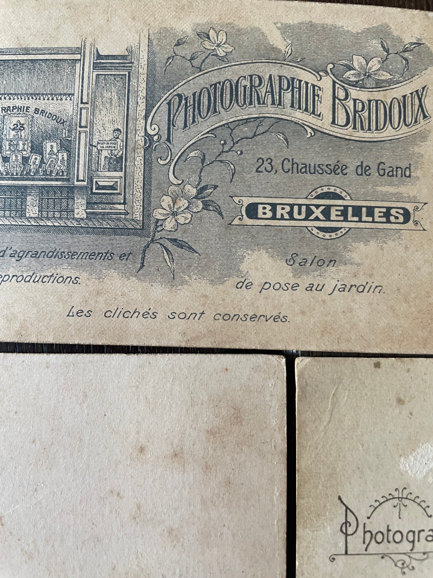 Lotto di n. 17 fotografie fine ‘800 - prima decade ‘900; cabinet cards e carte de visite.