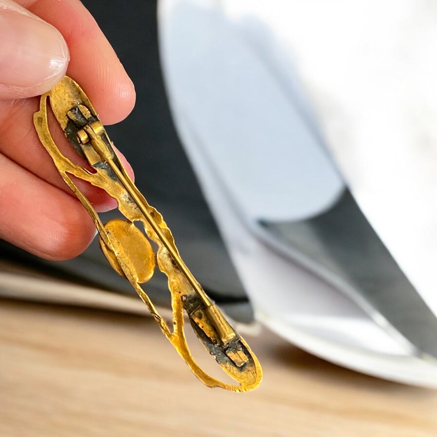 Antica spilla art déco con libellule innamorate, anni ‘10 - ‘20