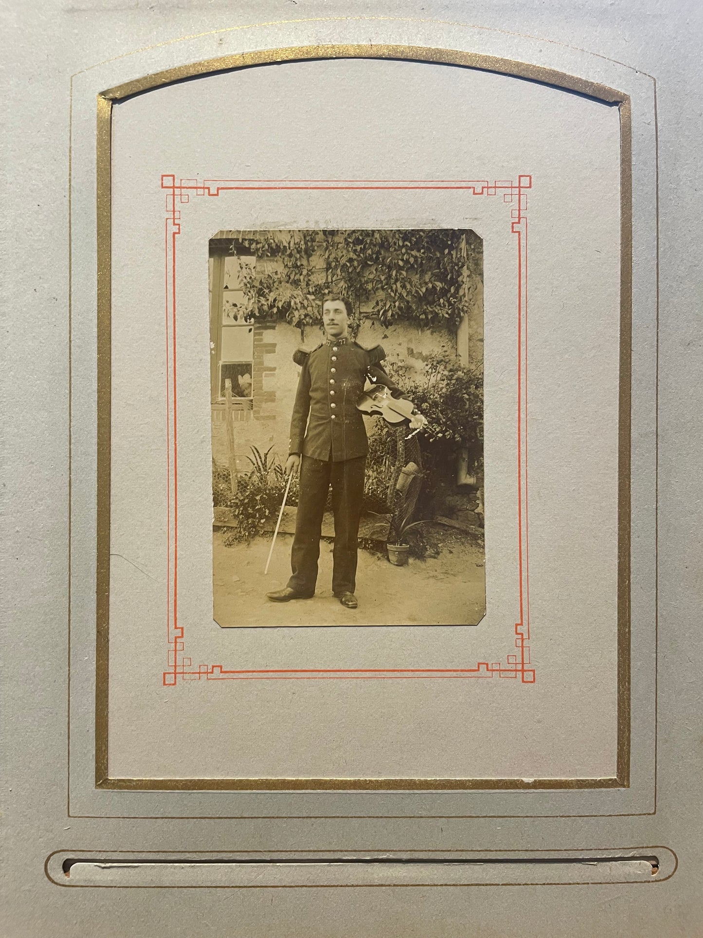 Album tardo ‘800 con 25 antiche fotografie coeve