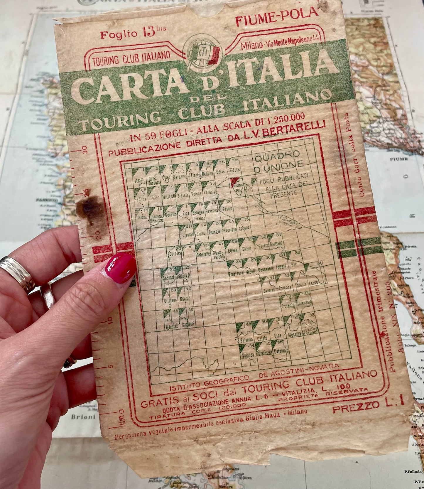 Carta geografica del territorio di Fiume e di Pola, 1941 Bertarelli Touring Club