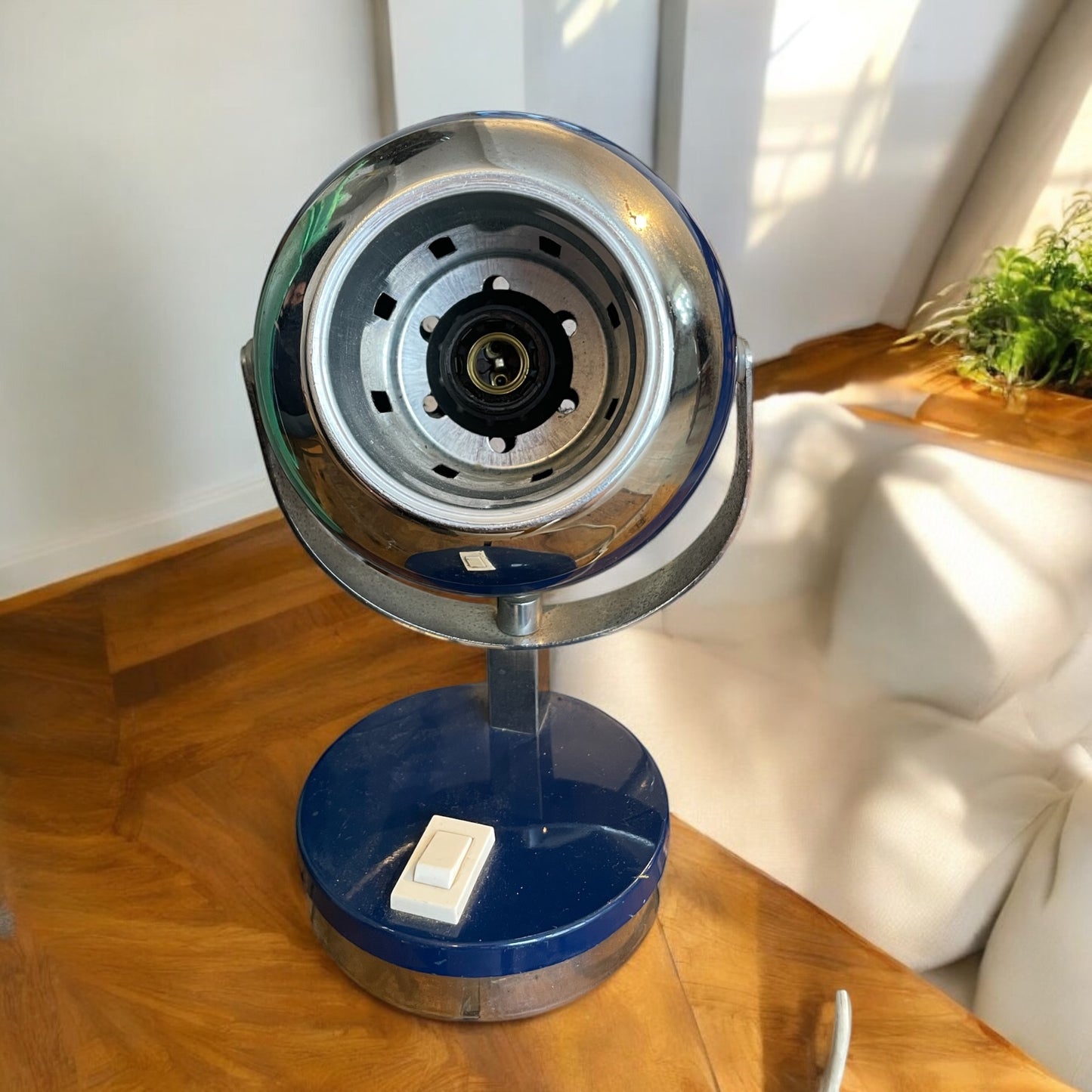 Lampada da tavolo tipo eye ball, space age, blu, anni ‘60