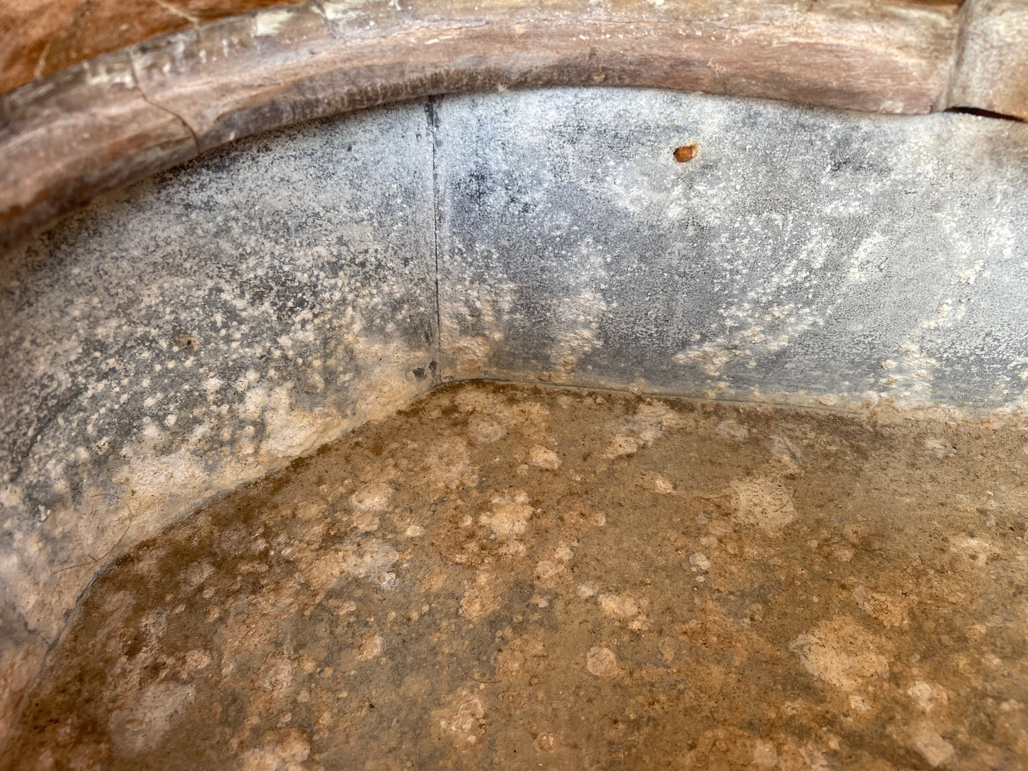 Bidet vittoriano a chitarra 