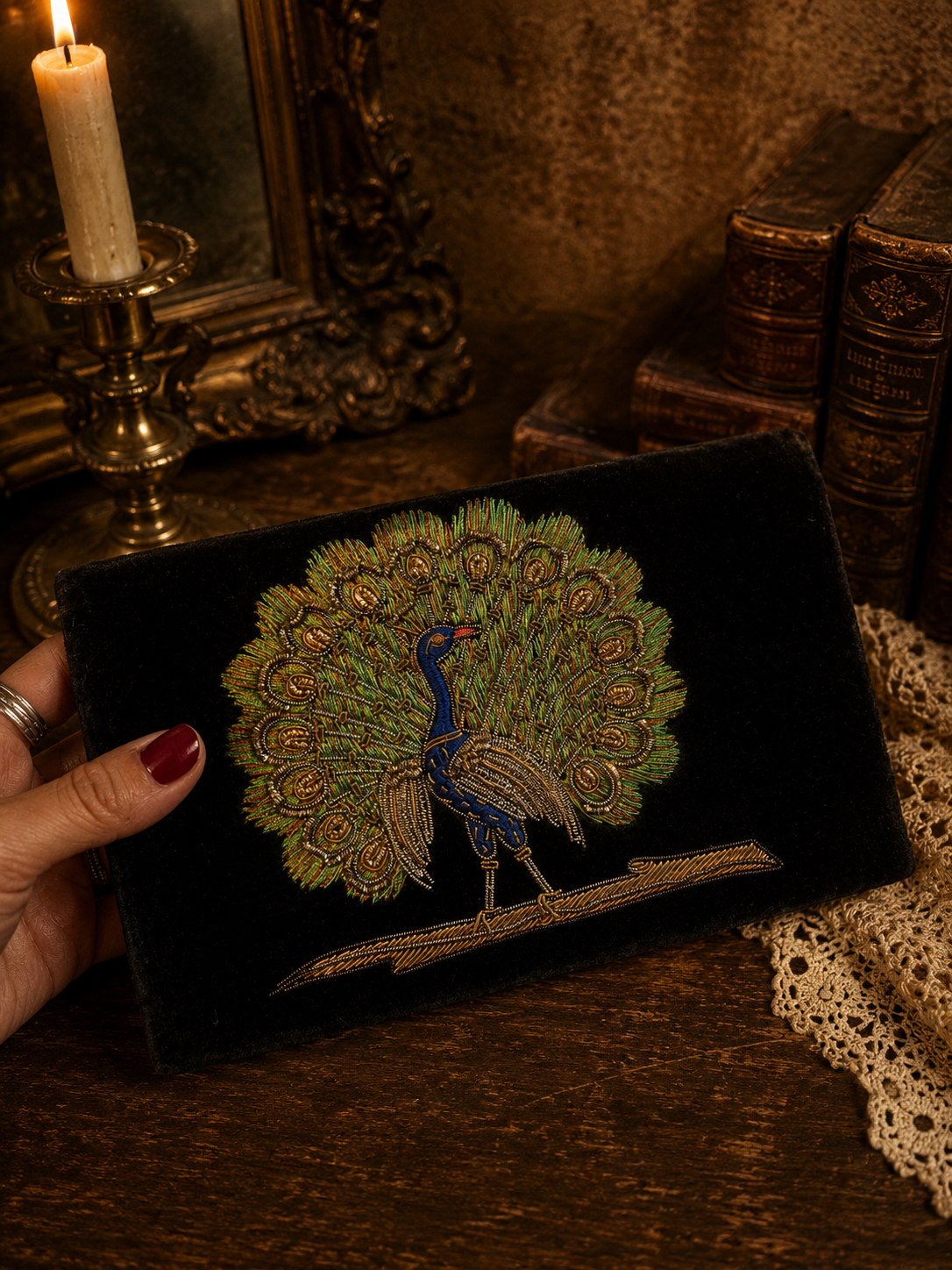 Pochette in velluto e raso nero con pavone policromo in canutiglia, 50s-60s