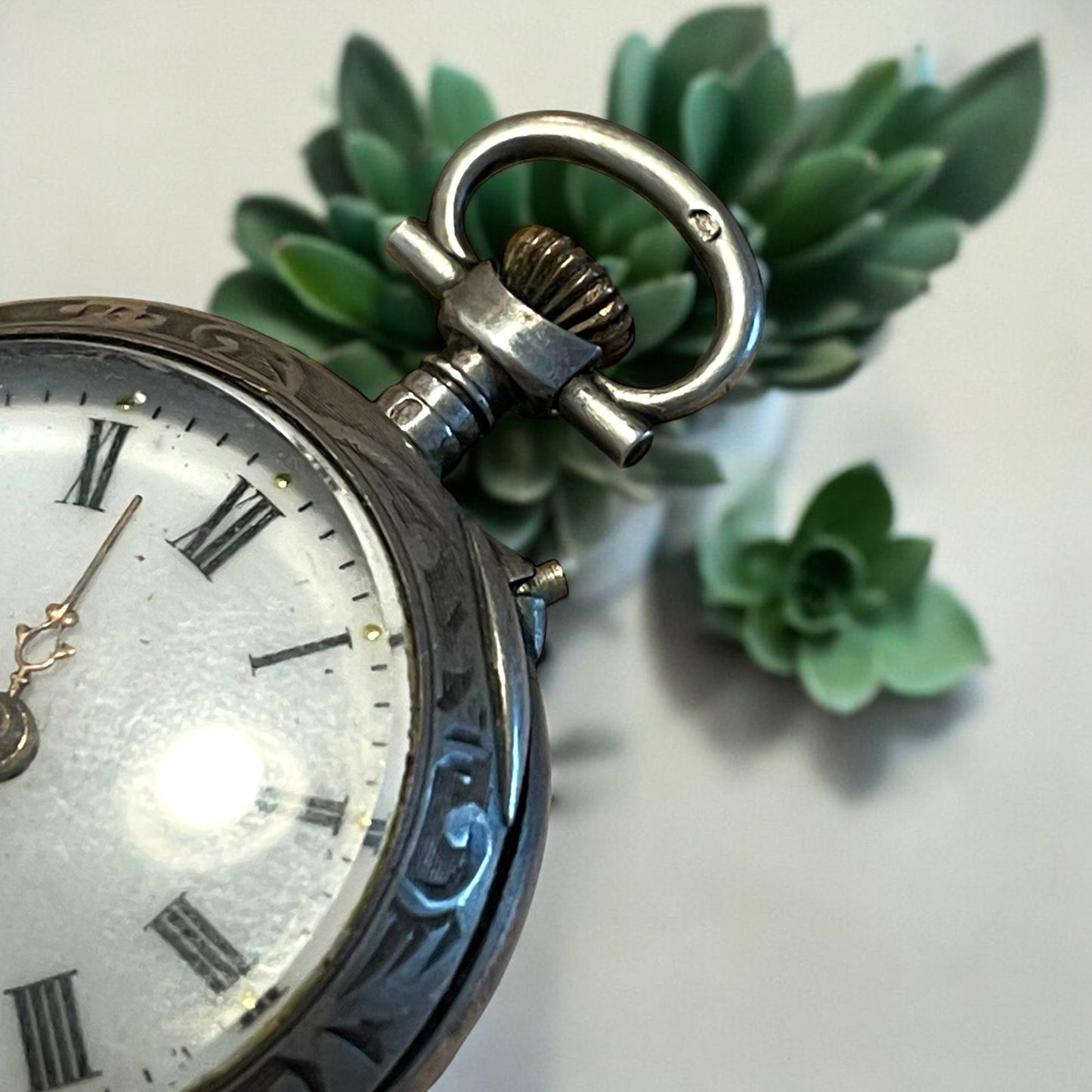 Orologio fine ‘800 monachina in argento