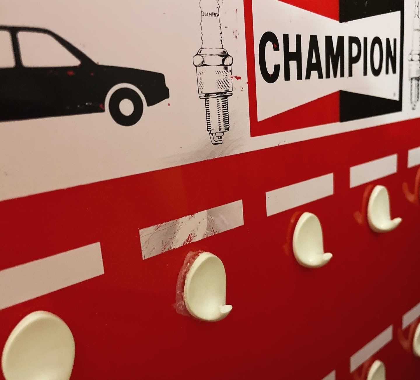 Tabellone garage olio motore Champion