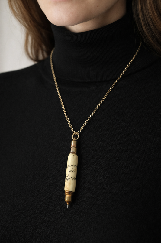 Antico Porte Crayon gioiello con matita a scorrimento da châtelaine, fine 800 primo 900, Parigi