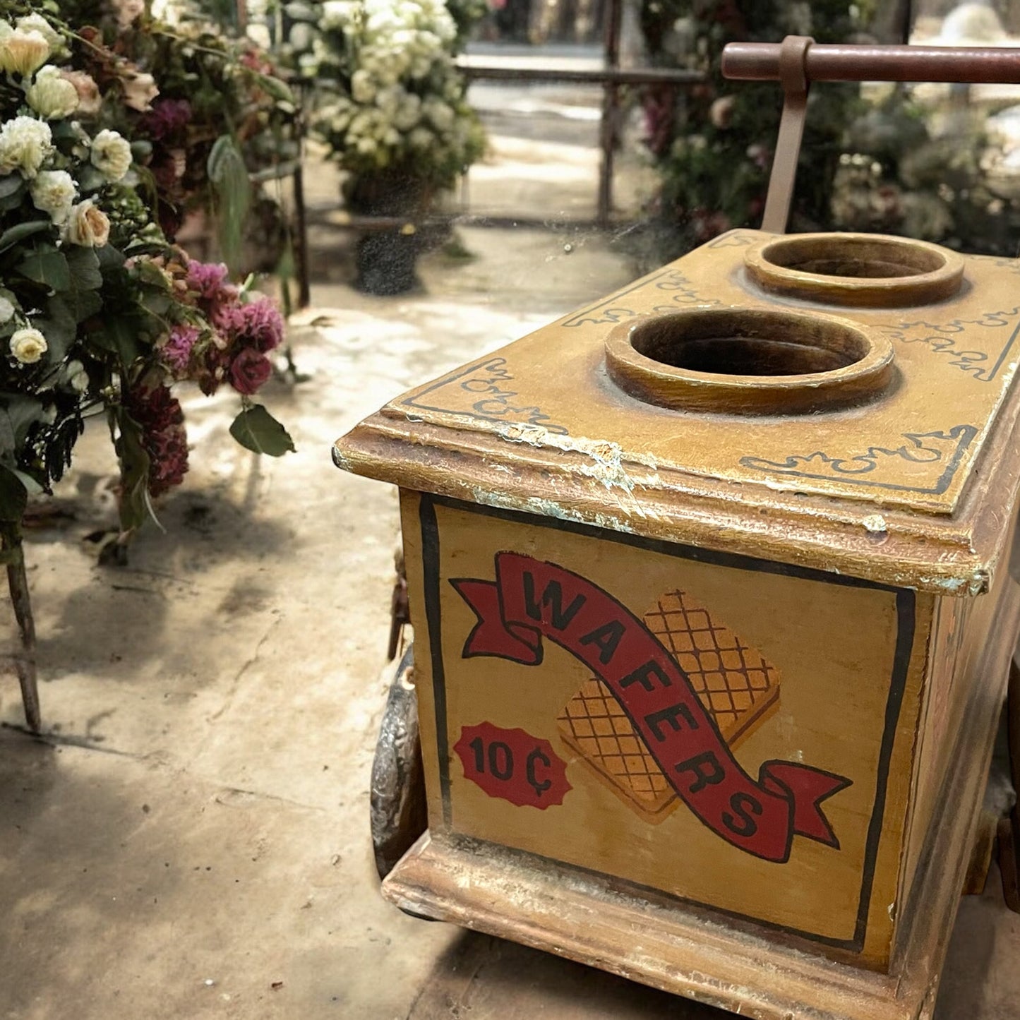 Giochi d’epoca, anni ‘40-‘50, carretto gelati e bicicletta tandem