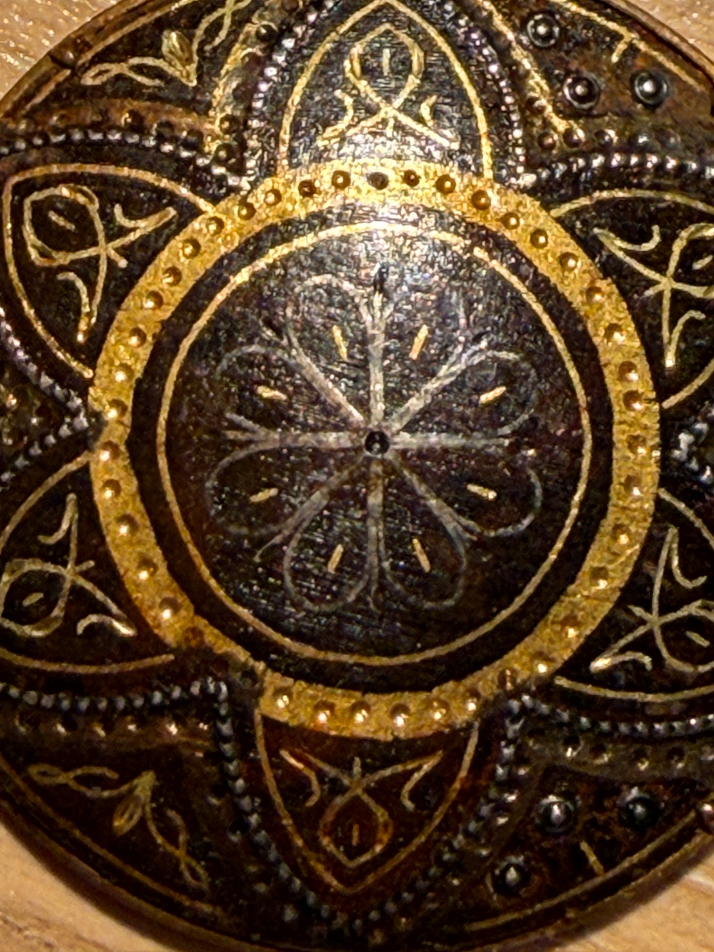 Collana con pendente damaschinato Oro di Toledo
