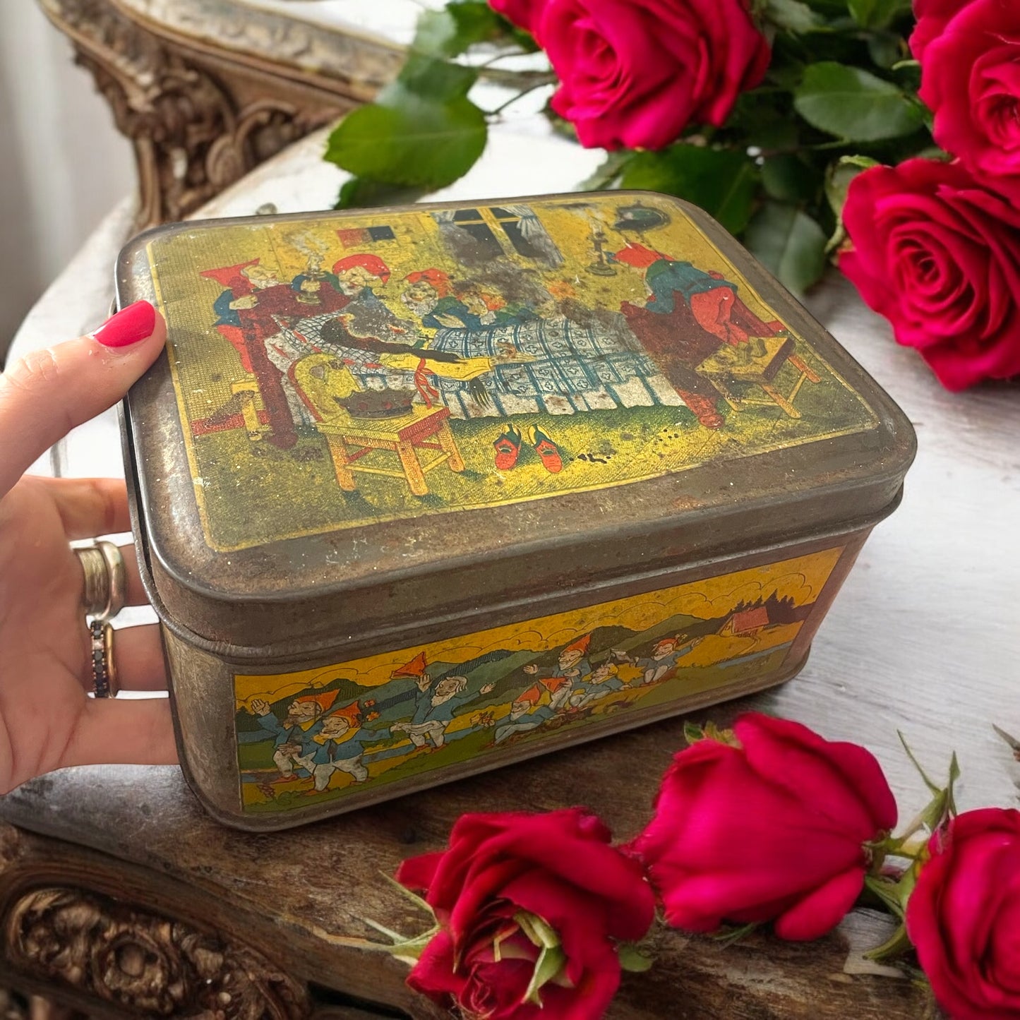 Scatola molto rara Biancaneve latta anni ‘30