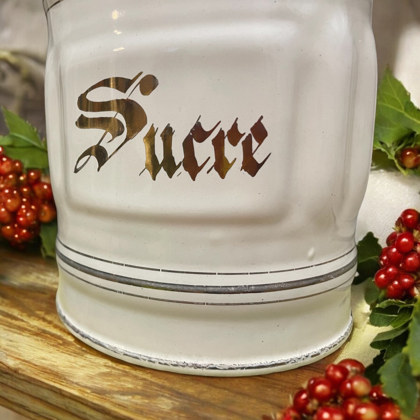 Coppia barattoli smaltati Provenzali anni 20 da cucina