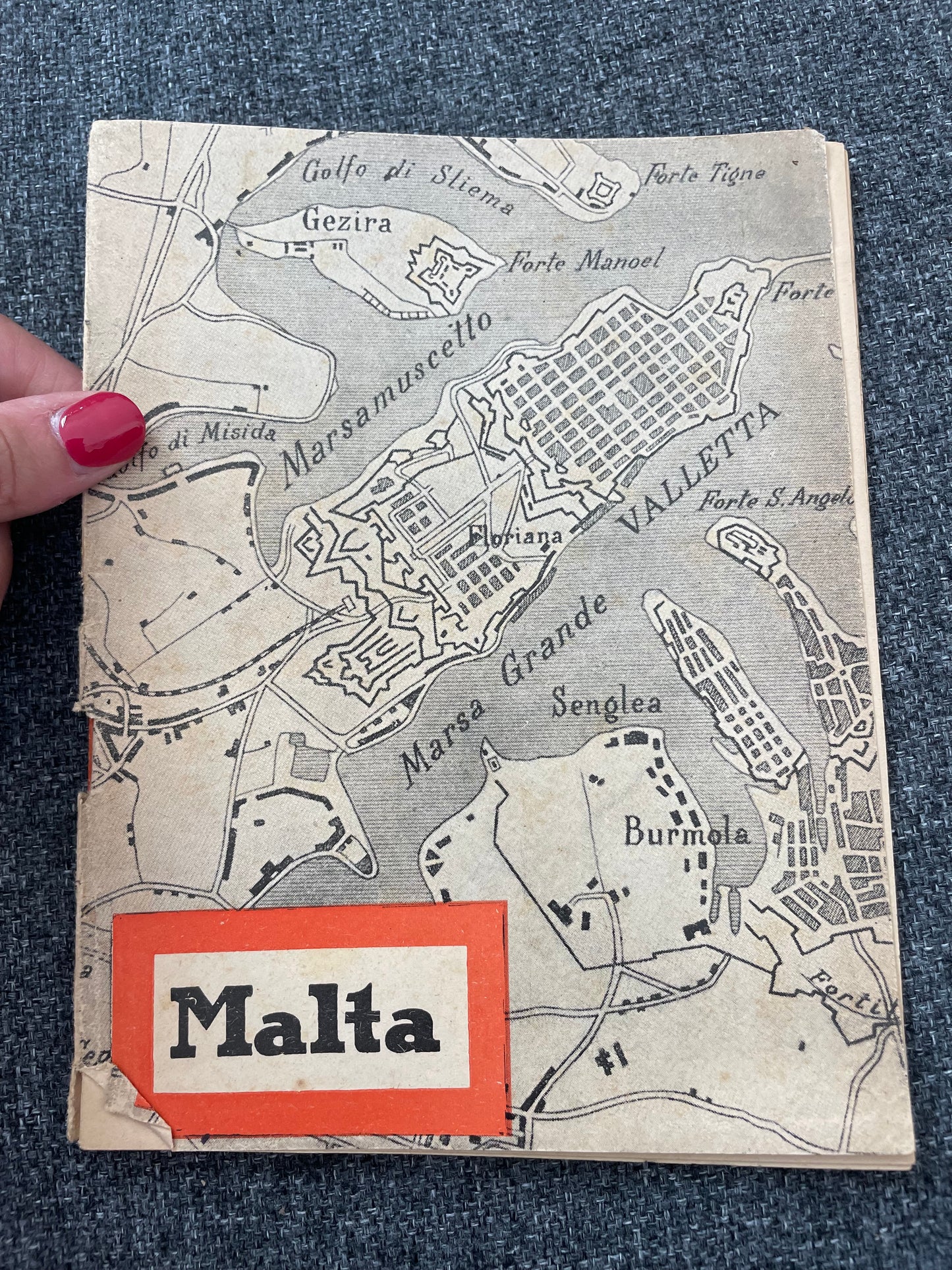 Pubblicazione geopolitica Malta 1941 con mappa