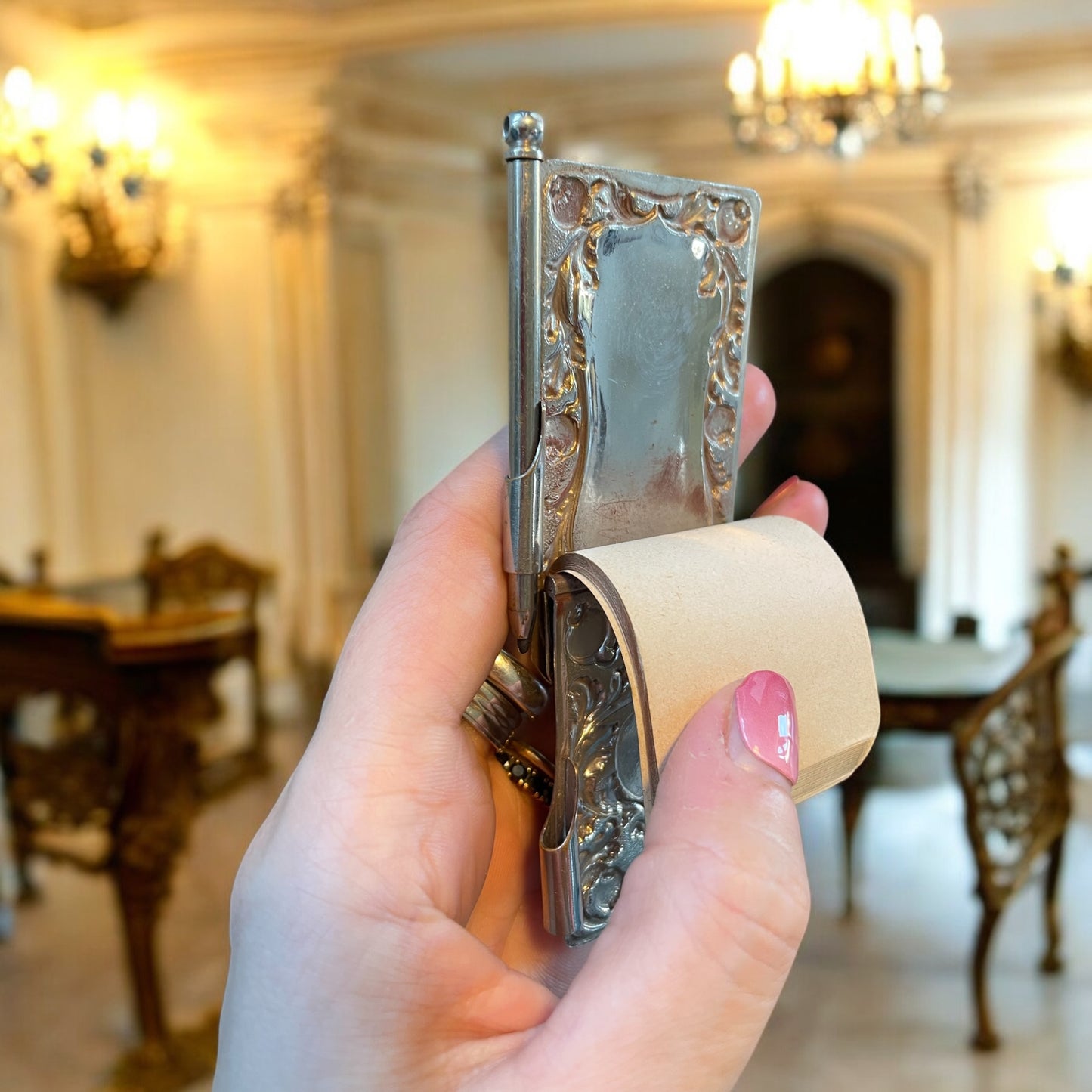 Carnet de bal da chatelaine argentato, 1903, con incisione nome, Art Nouveau.