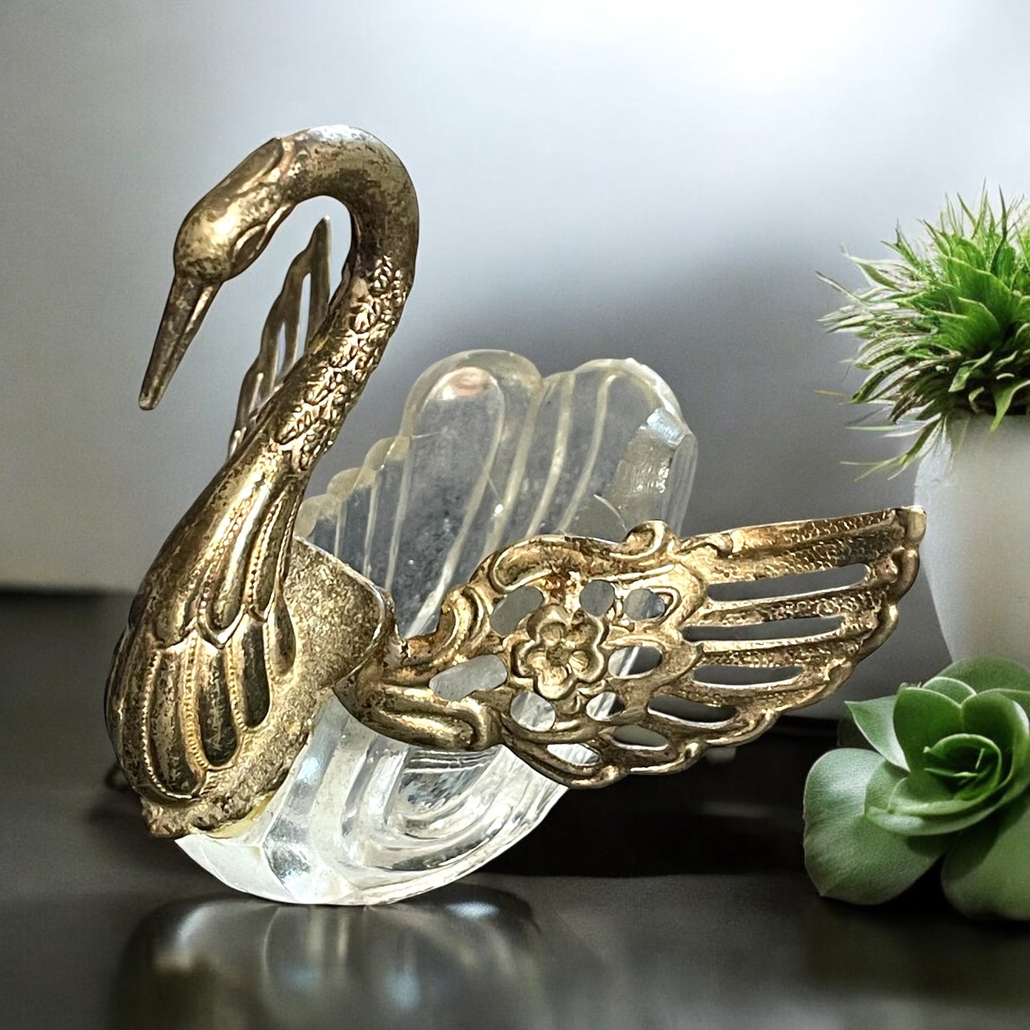 Sale e pepe liberty a guisa di cigno in vetro e metallo argentato