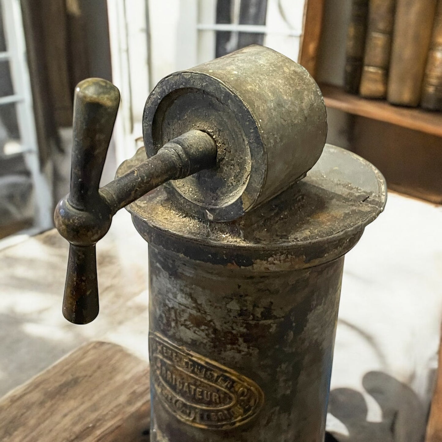 Irrigatore vaginale completo di chiave e rubinetto, fine ‘800