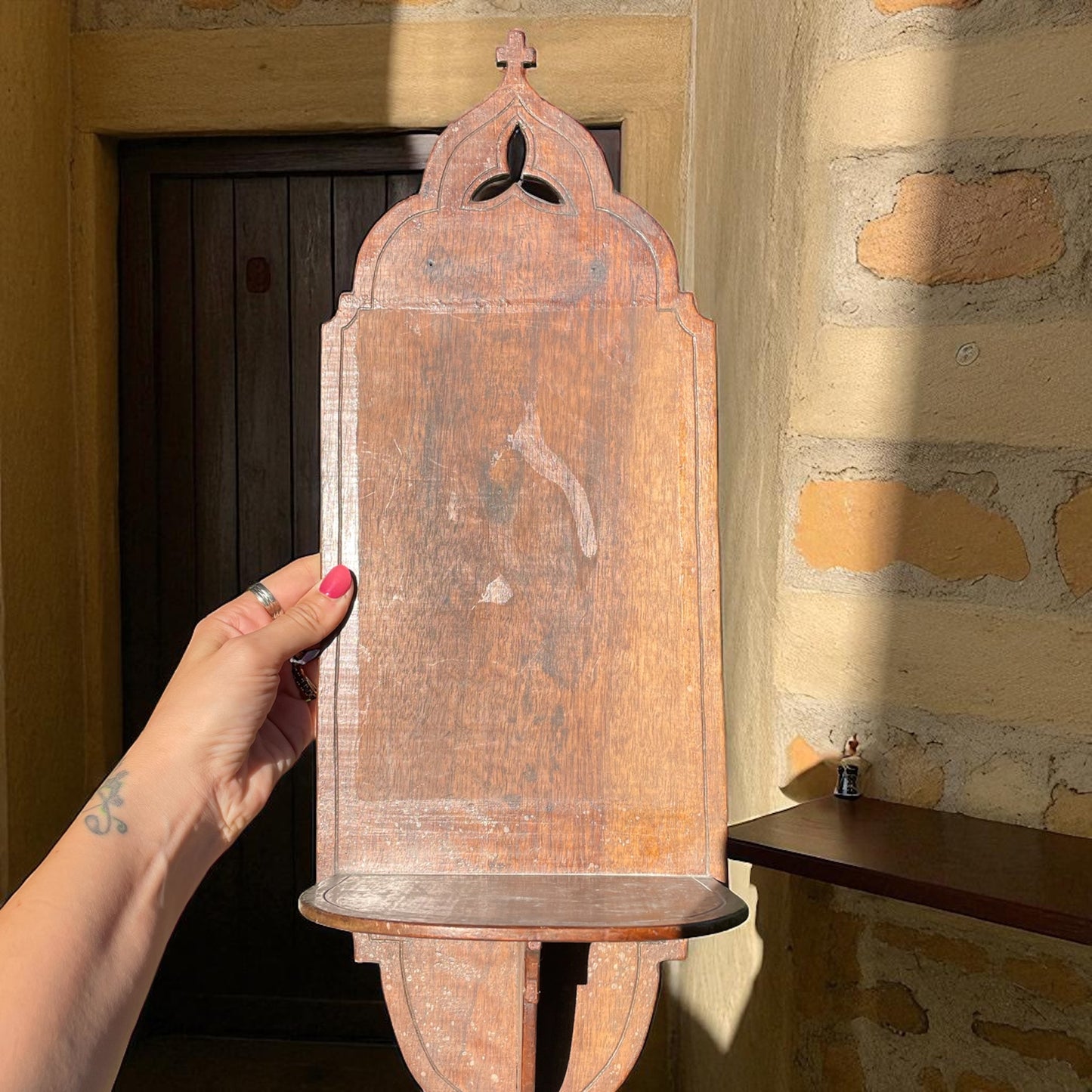 Mensola devozionale da muro in legno, ca anni ‘30