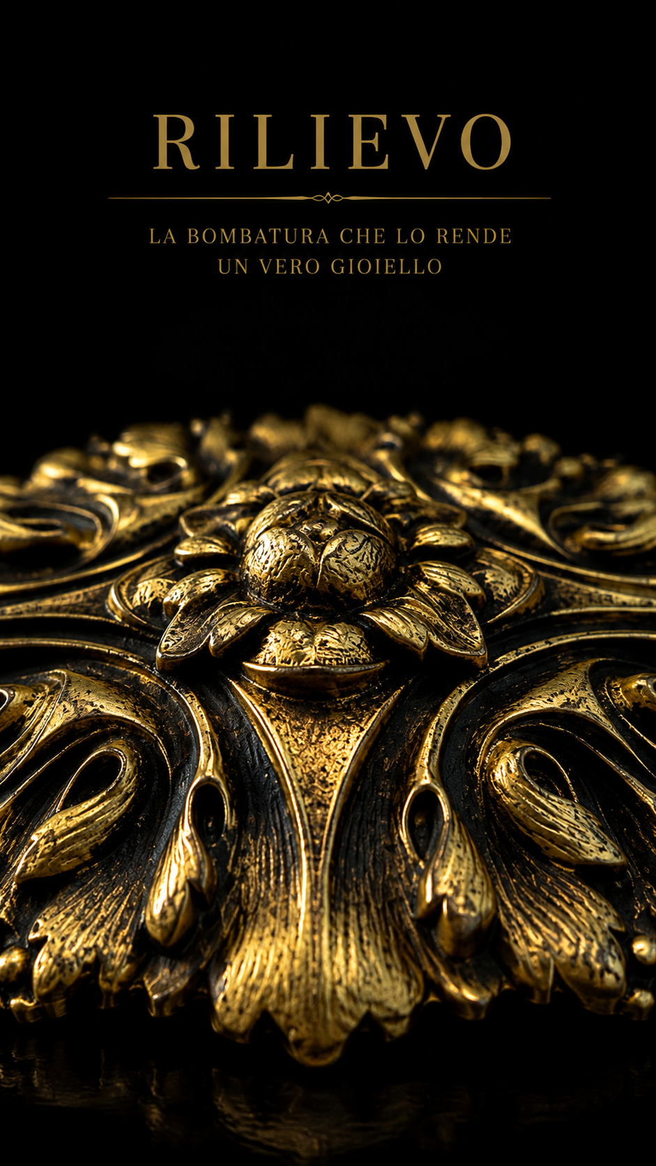 Clip chiusura gioiello dorata anni ‘40 con foglie d’acanto