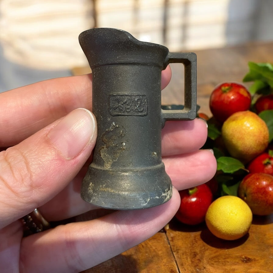 Set misurini anni ‘50-‘60 peltro per liquidi