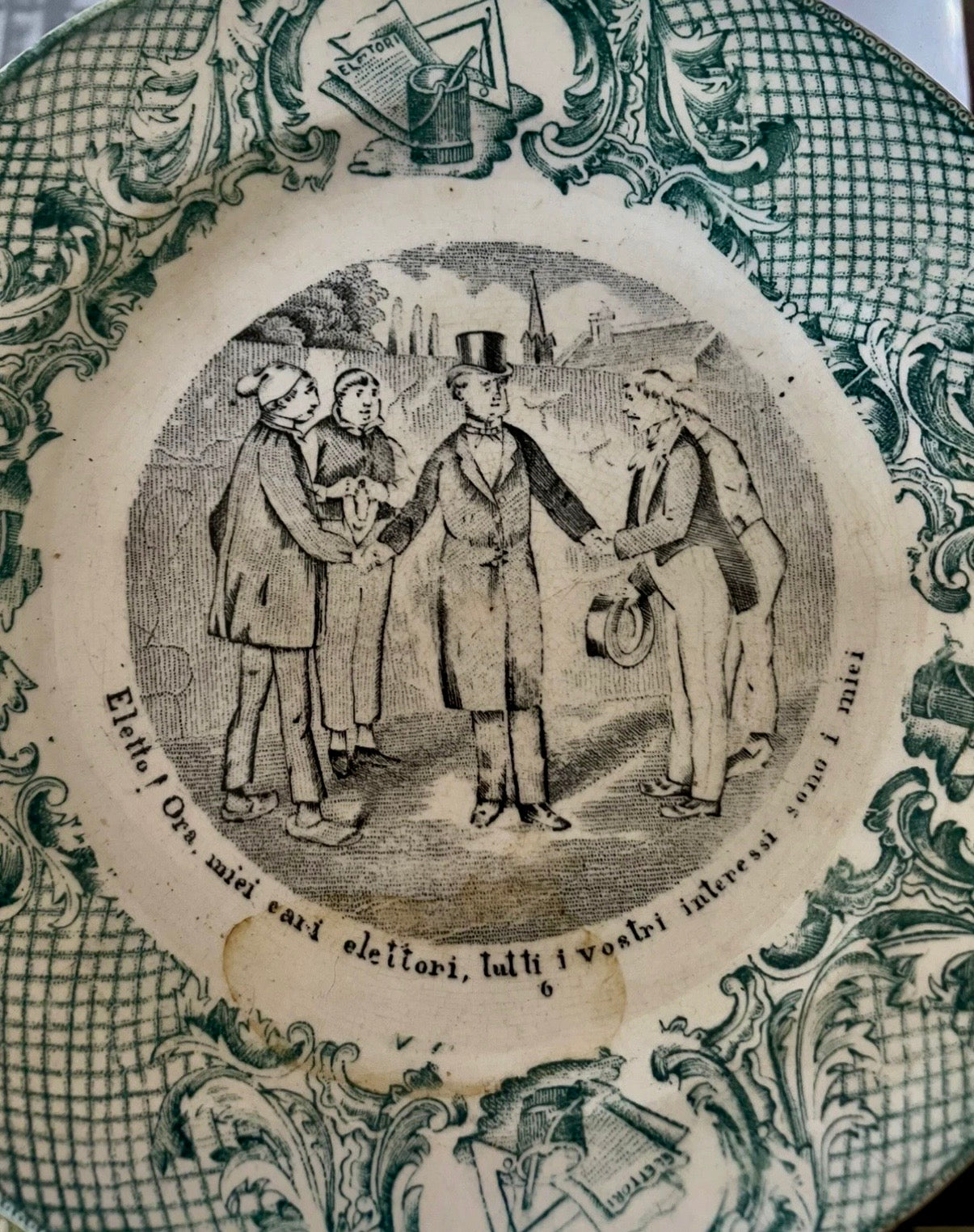 Coppia di antichi piatti “parlanti” satira politica fine ‘800 primo ‘900, S.C.I. laveno terraglia decorata