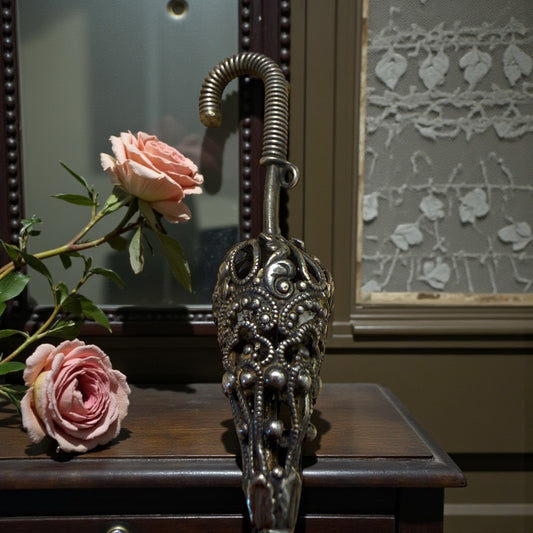 Spilla / pendente con filigrana in argento a guisa di ombrellino, fine ‘800 primo ‘900