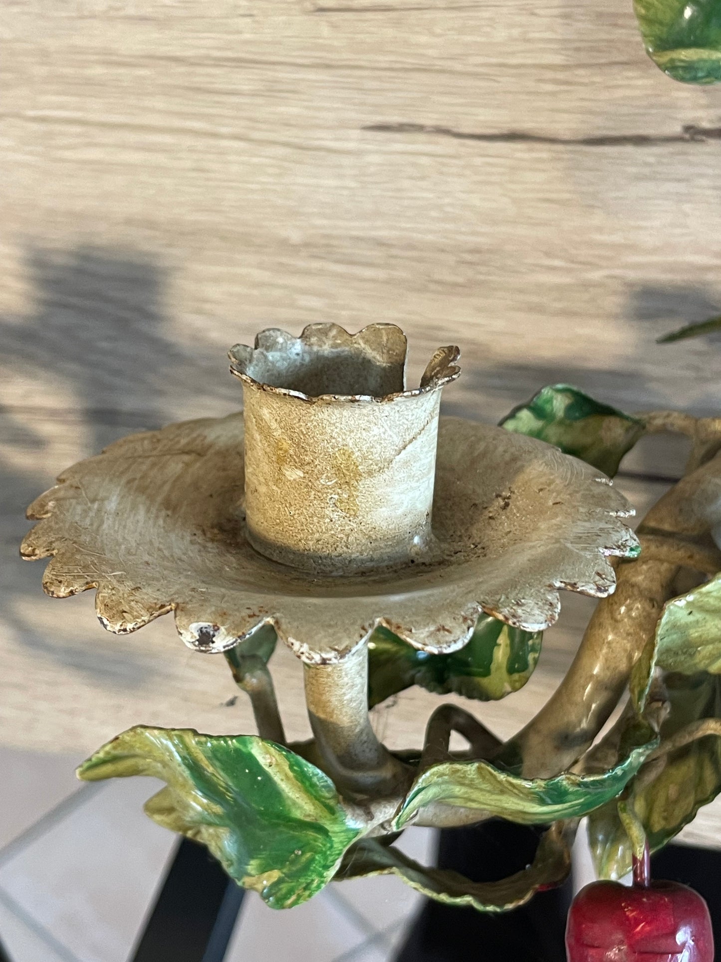 Coppia candelabri Toleware, artigianato toscano, anni ‘40 - ‘50